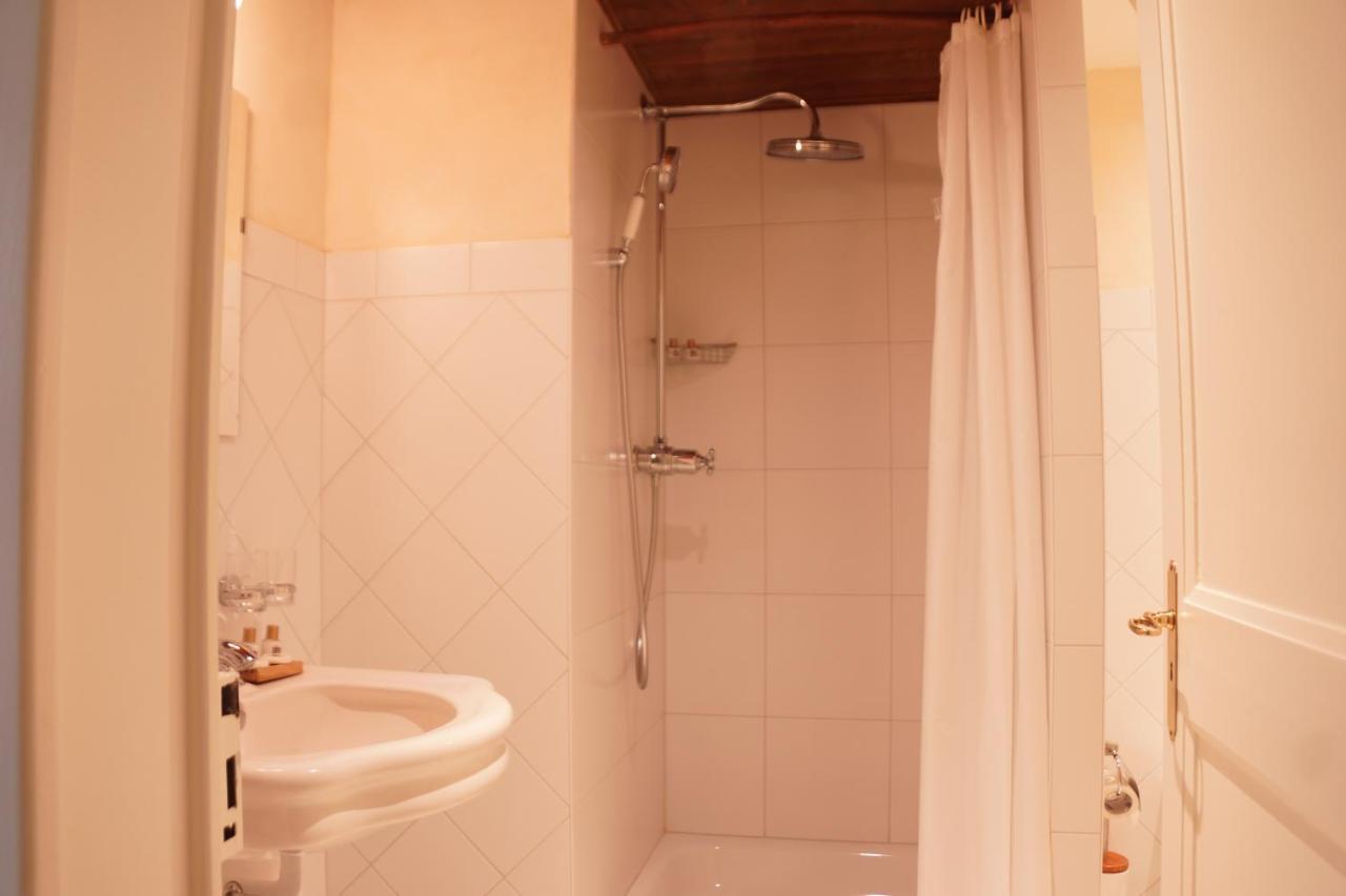 Maison Junod Romainmotier Ngoại thất bức ảnh