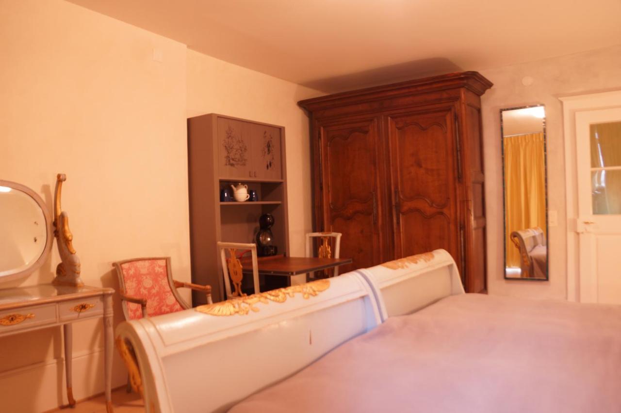 Maison Junod Romainmotier Ngoại thất bức ảnh